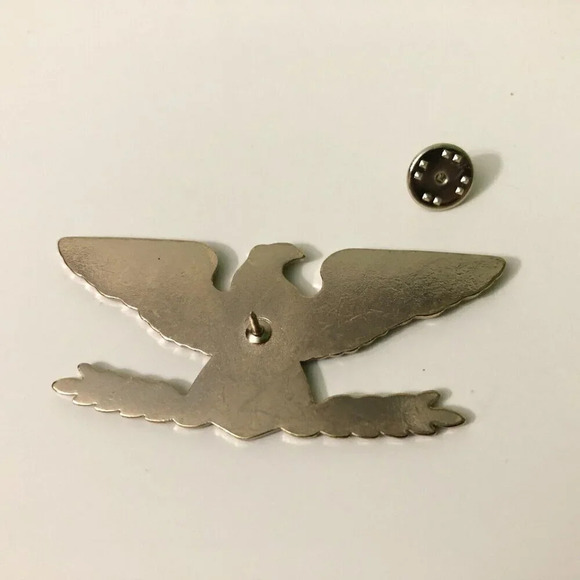 Eagle Bird 2.75 Inch Long Colonel Rank Insignia Pin Back Unmarked - Picture 6 of 9